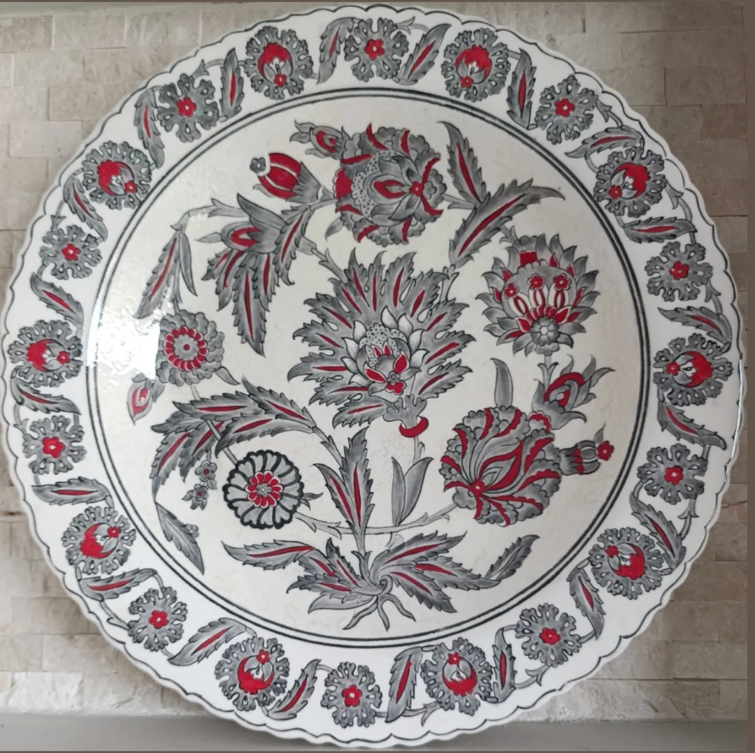 Sıraltı Çini Tabak · görünüm 1